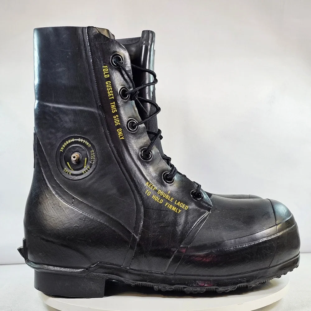 Bata Mickey Mouse Boots Mens 9R Black Rubber Extreme Cold Weather Military Vapor